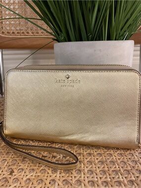kate spade Gold Saffiano Wallet Wristlet